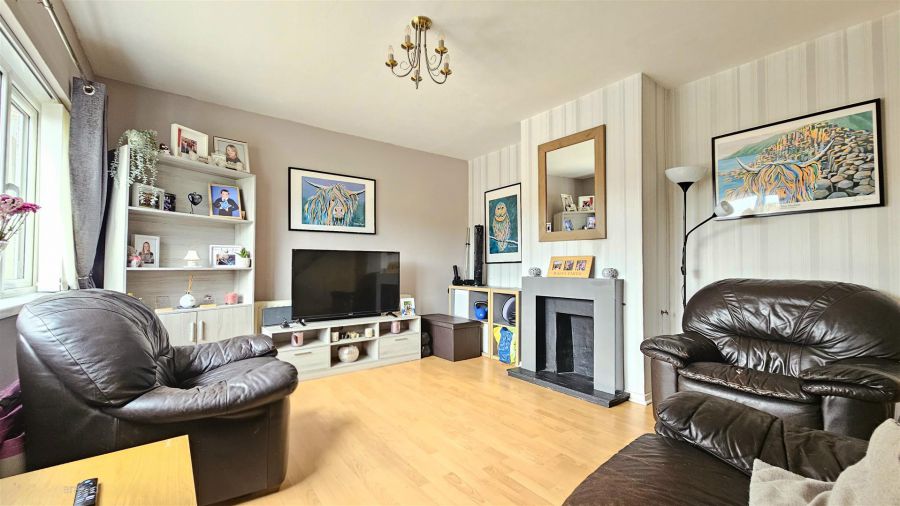 38 Oakwood Road