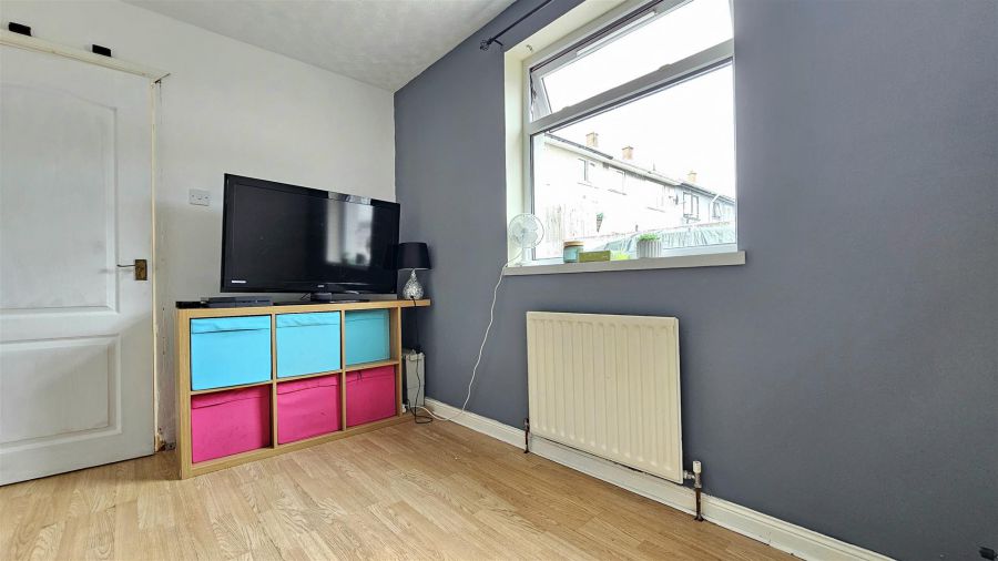 38 Oakwood Road