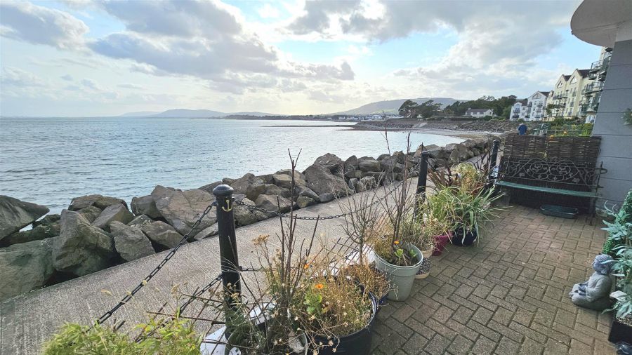 47 Swifts Quay
