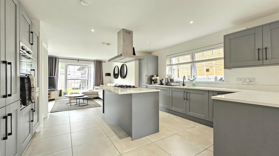 25 Bashford Park Hill