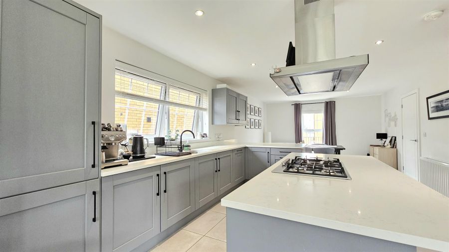 25 Bashford Park Hill