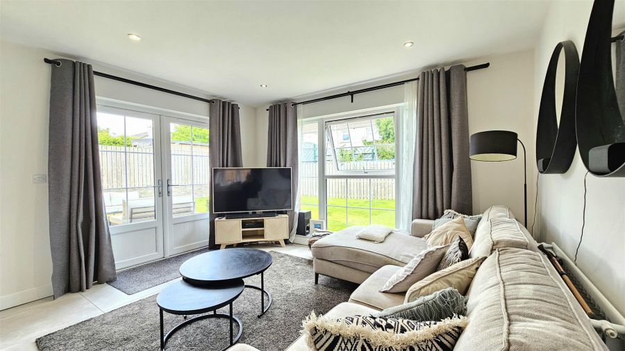 25 Bashford Park Hill