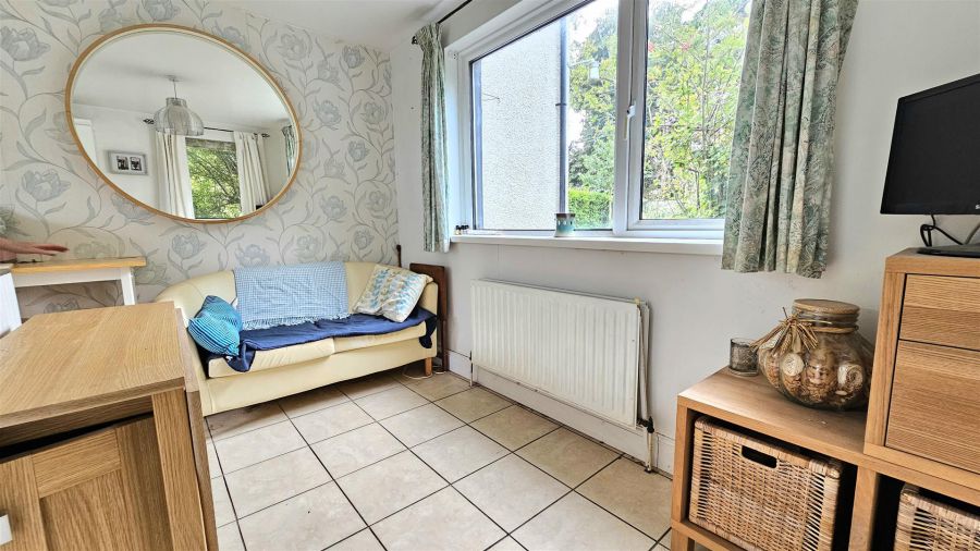 3 Whinfield Lane