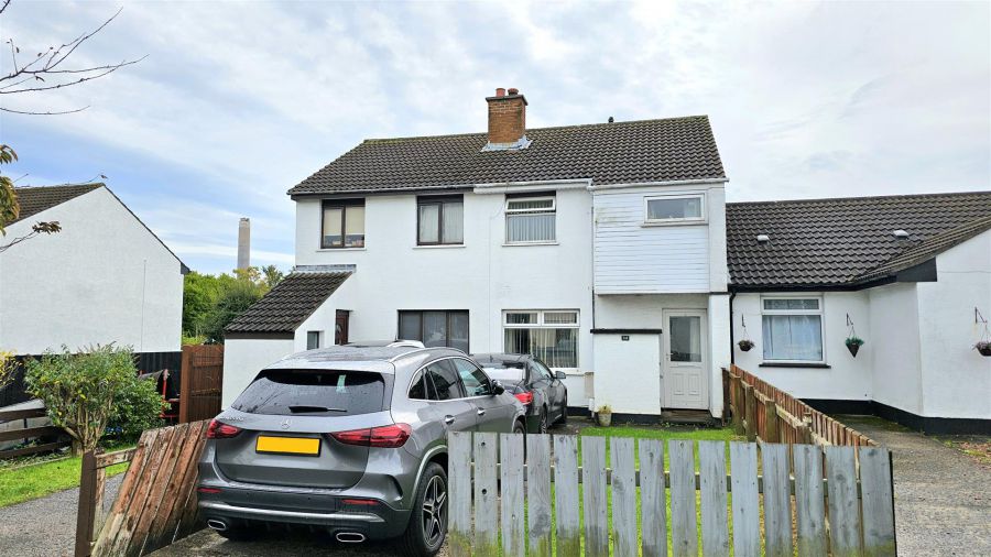 34 Dromore Road,Carrickfergus, BT38 7PJ