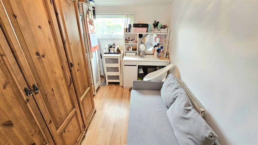 34 Dromore Road
