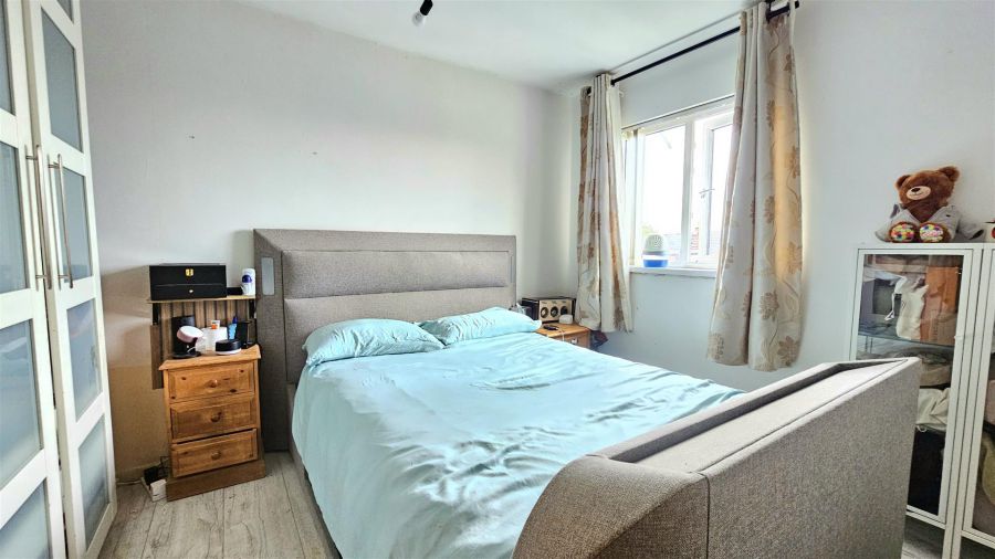 34 Dromore Road