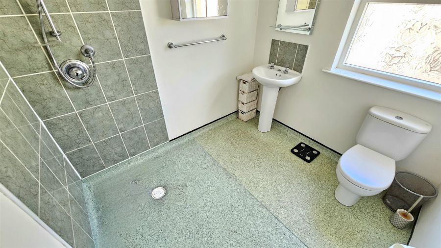 Apt 6 Oceanview 31 Marine Parade