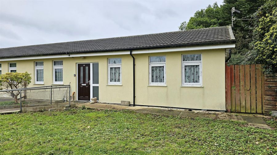13 Taylors Avenue
