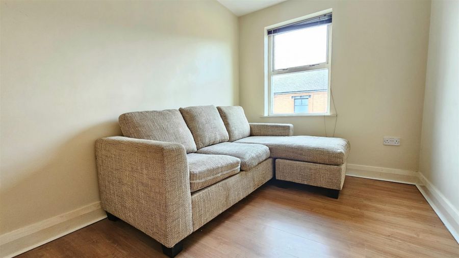 6 Lancasterian Court 6 Lancasterian Court