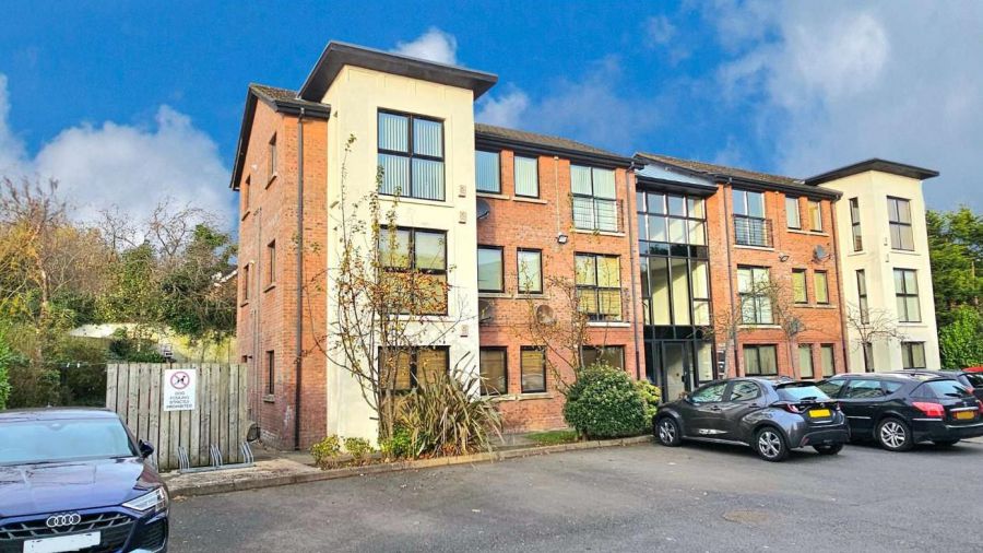 10 Old Shore Close,Trooperslane, Carrickfergus, BT38 8TL