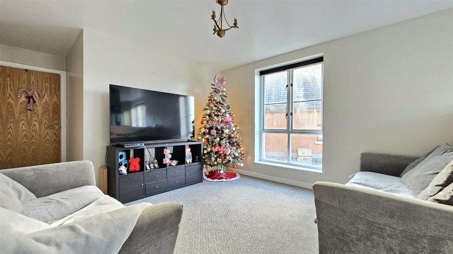 Apt 3, The Old School House Lancasterian Street