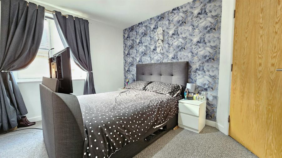 Apt 3, The Old School House Lancasterian Street