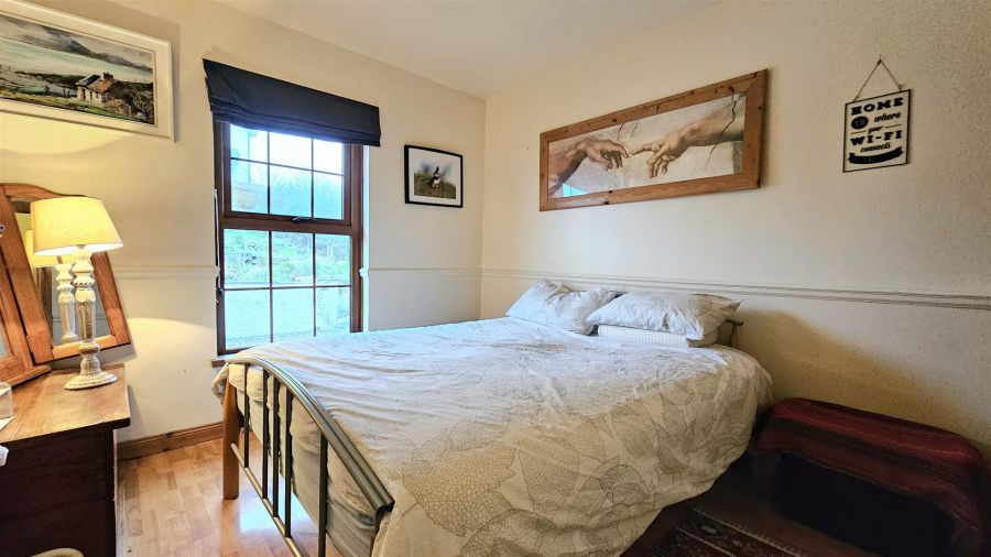 Mill Cottage, 75 Millbay Road