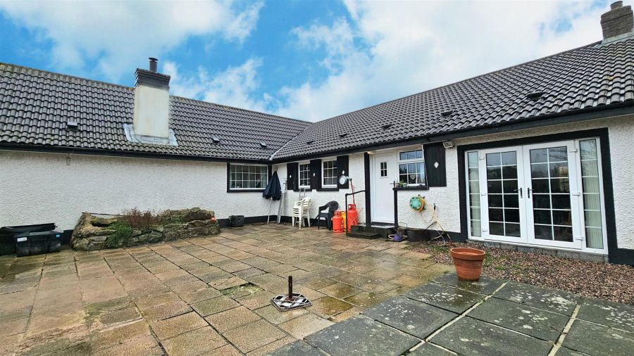 Mill Cottage, 75 Millbay Road