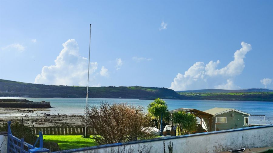 Mill Cottage, 75 Millbay Road