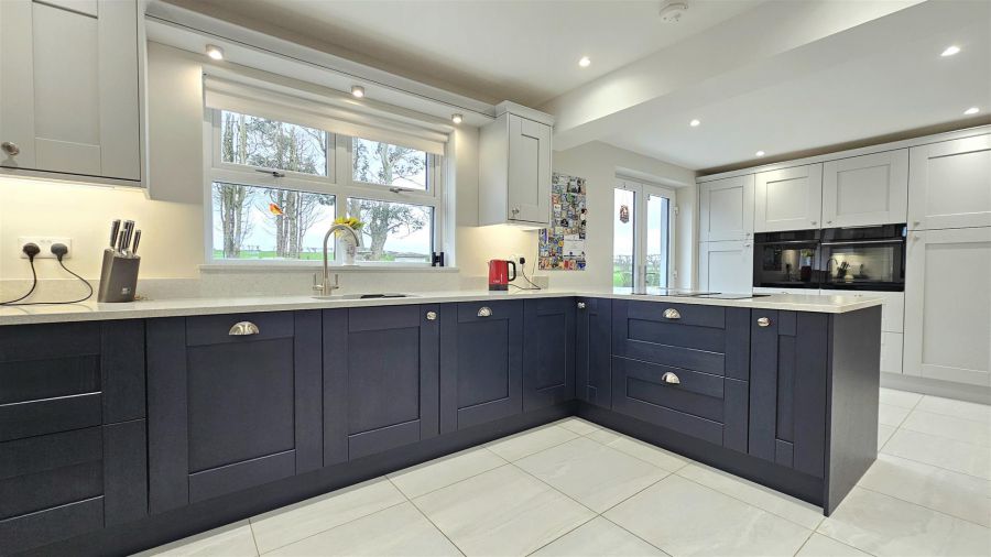 'Robin Cottage' 196 Middle Road