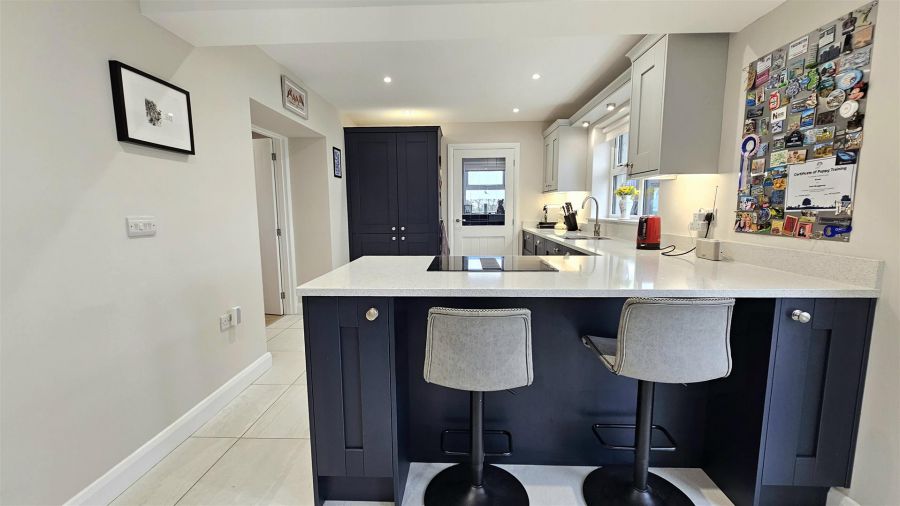 'Robin Cottage' 196 Middle Road