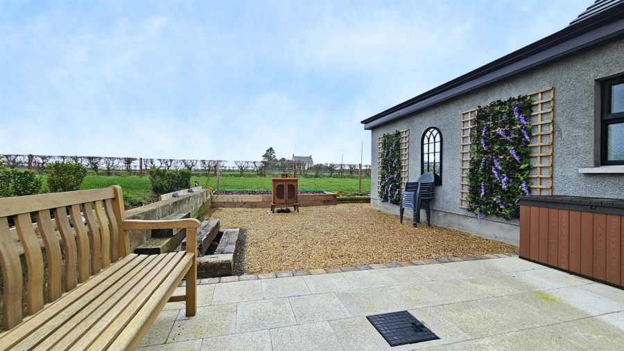 'Robin Cottage' 196 Middle Road