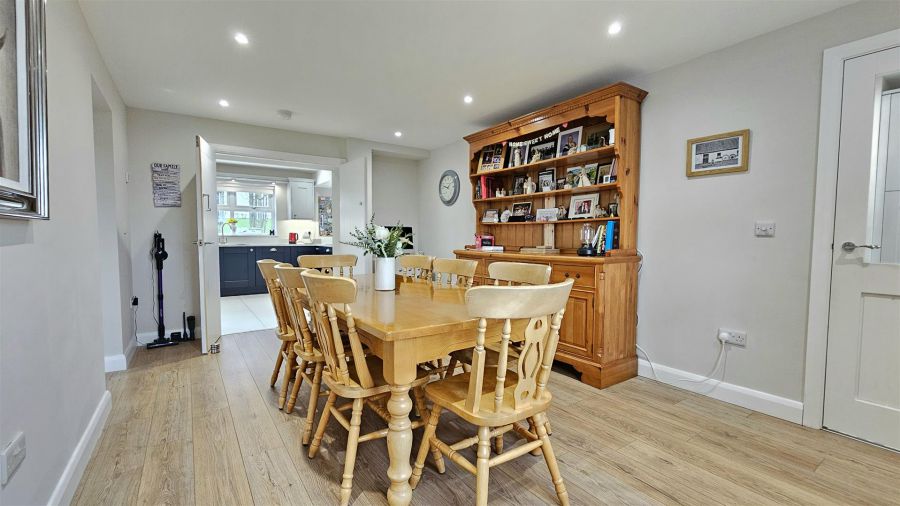 'Robin Cottage' 196 Middle Road