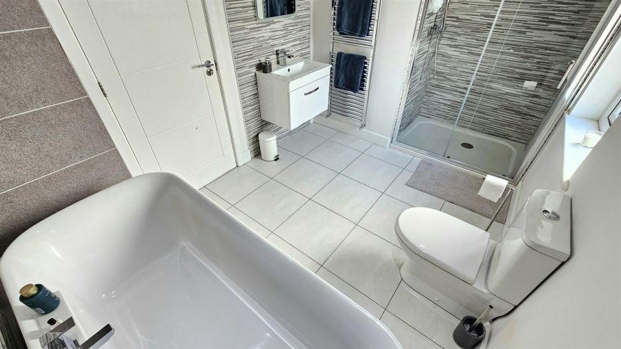 12 Bashford Park Hill