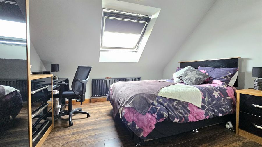 2 Sandringham Park