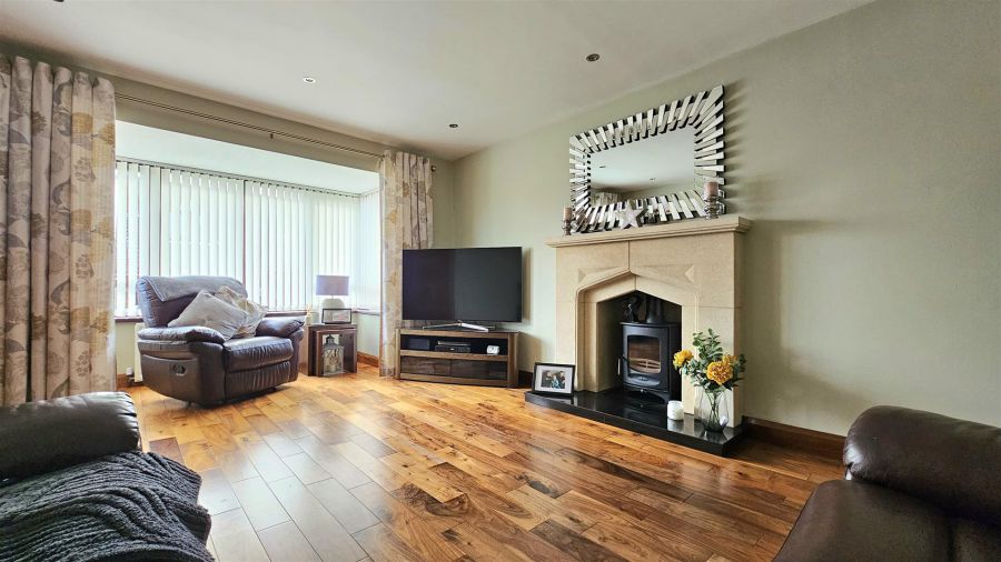 2 Sandringham Park