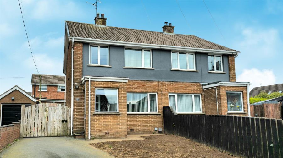 10 Castleburn Avenue