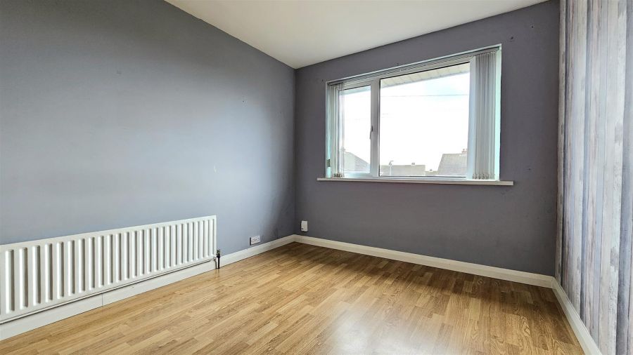 10 Castleburn Avenue