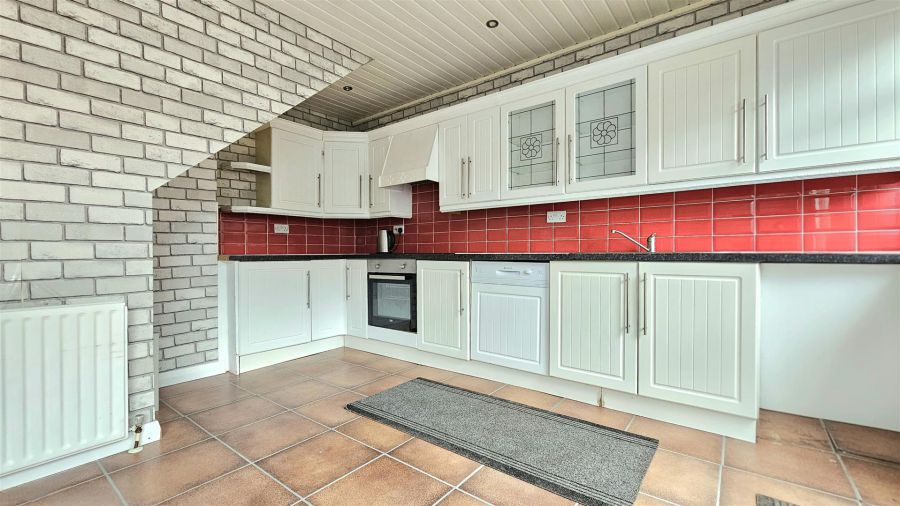 10 Castleburn Avenue