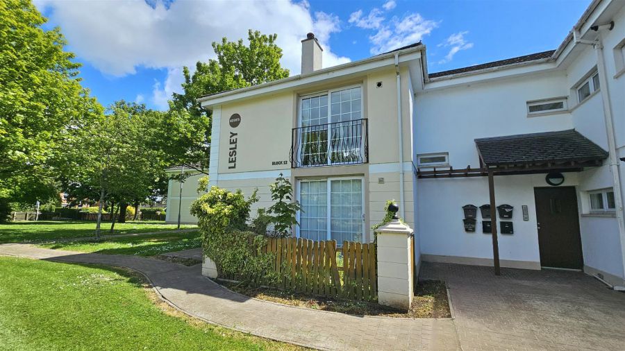 12C Lesley Heights