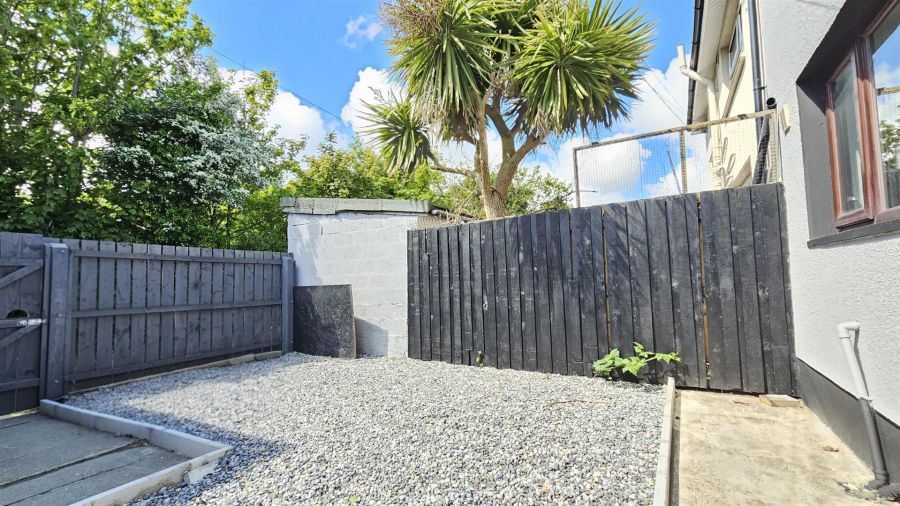 36 Davys Street