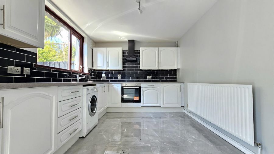 36 Davys Street