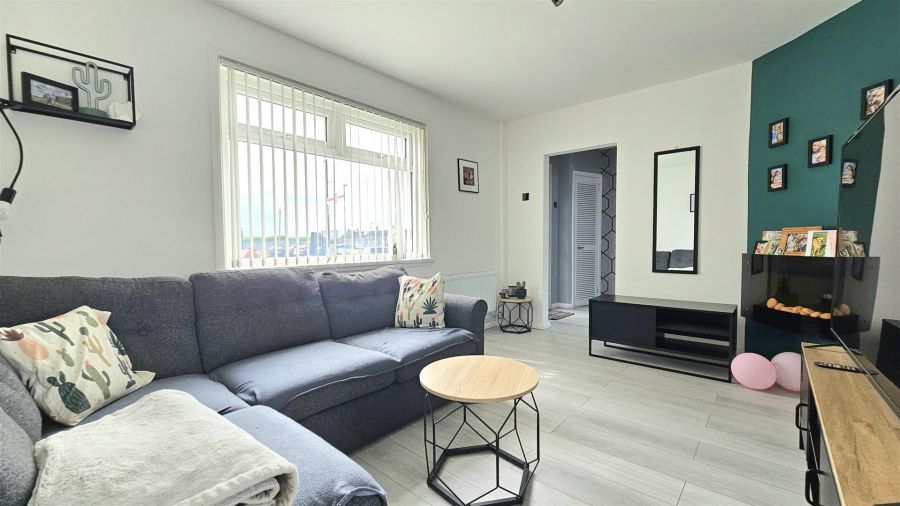 7 Sandes Court