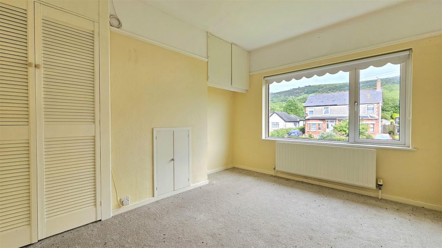 31 Upper Road