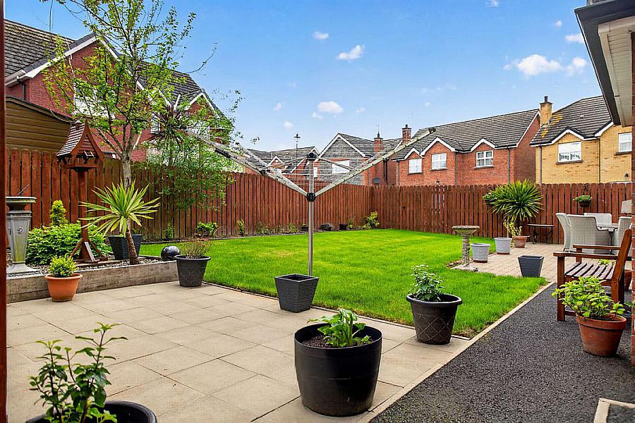 17 Moorfields, Ballybogy