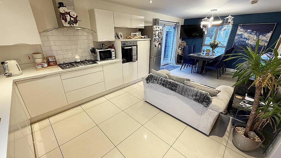 21 Knockbracken Drive