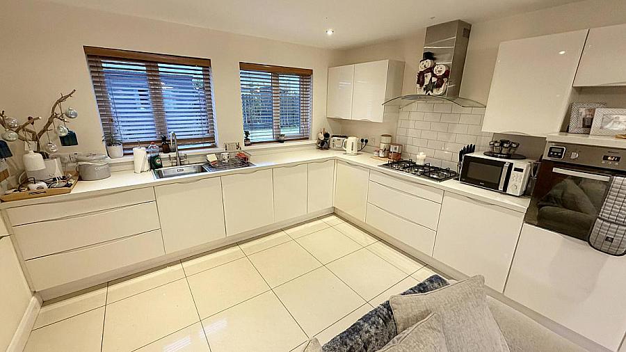 21 Knockbracken Drive