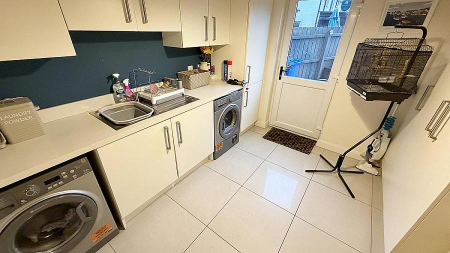 21 Knockbracken Drive