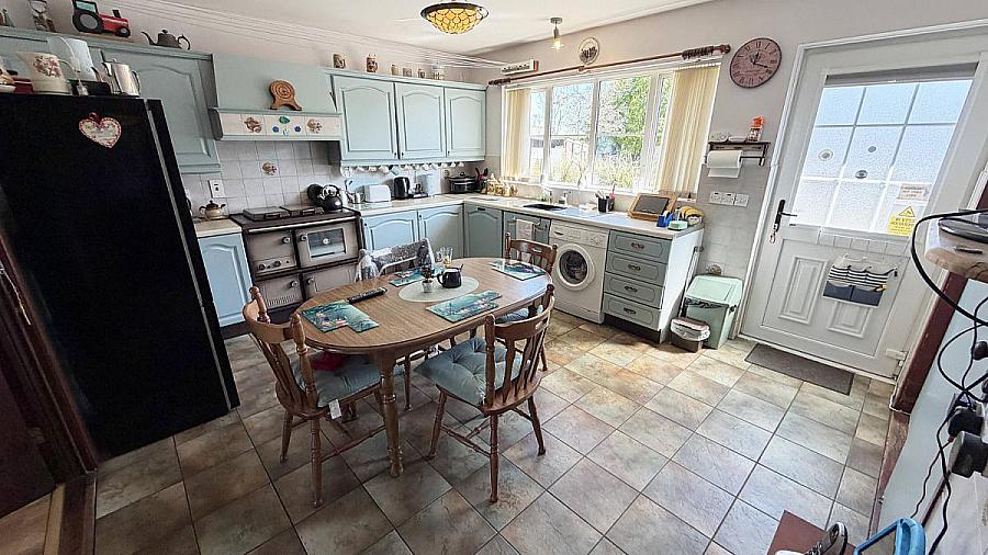 14 Ballyvelton Road