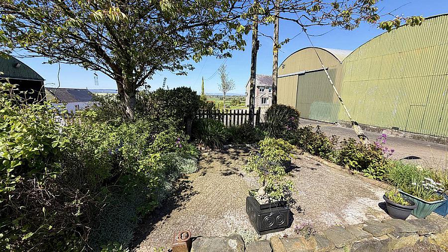 14 Ballyvelton Road