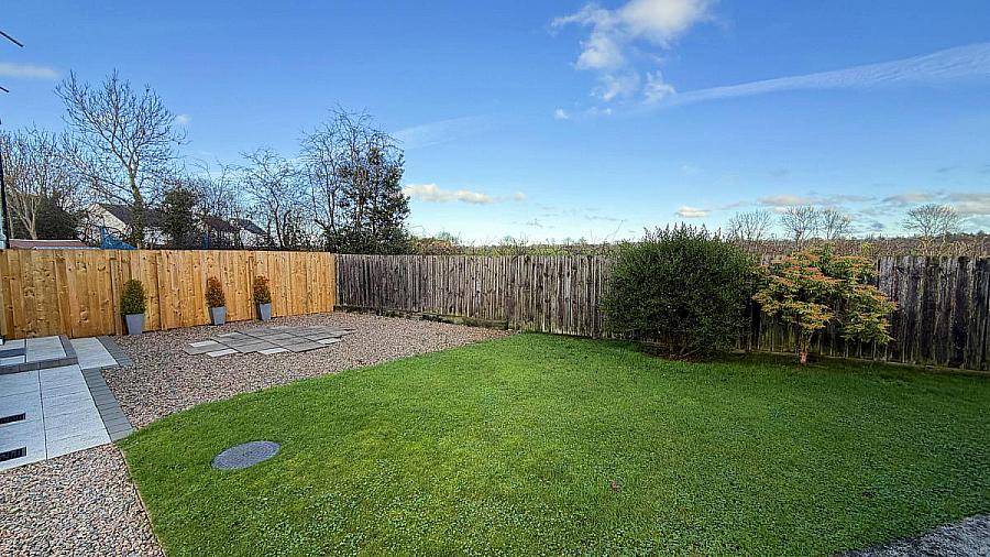 33 Millfields, Balnamore