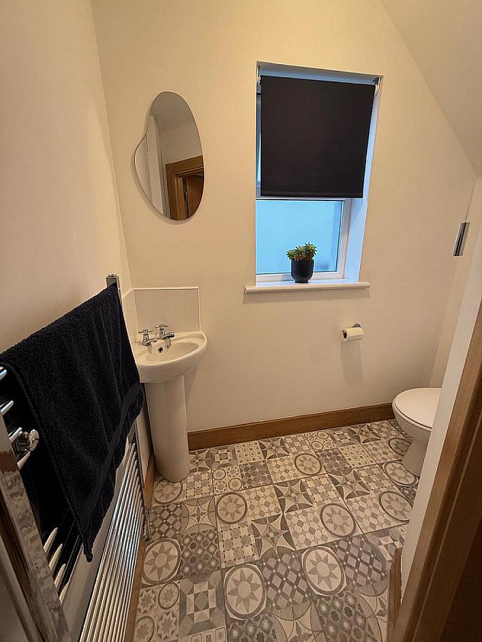 27 Knockbracken Close