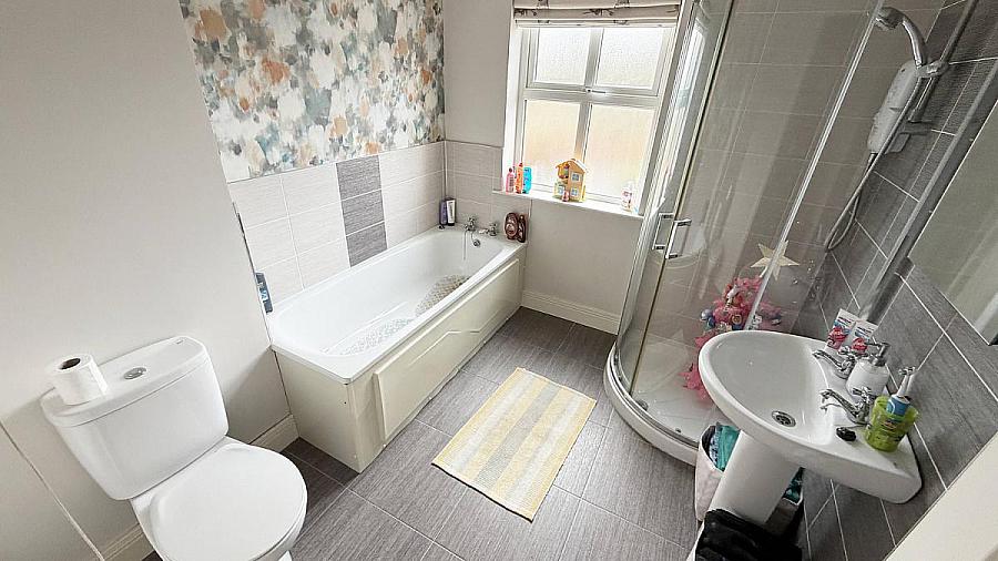 7 Shell Hill Crescent