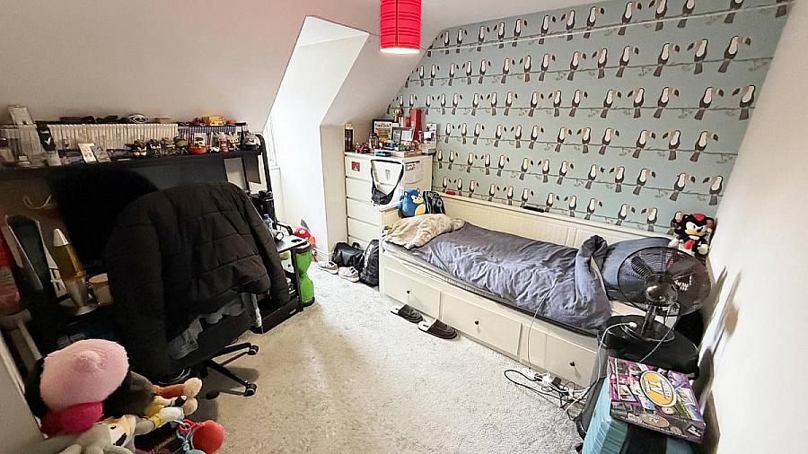 7 Shell Hill Crescent