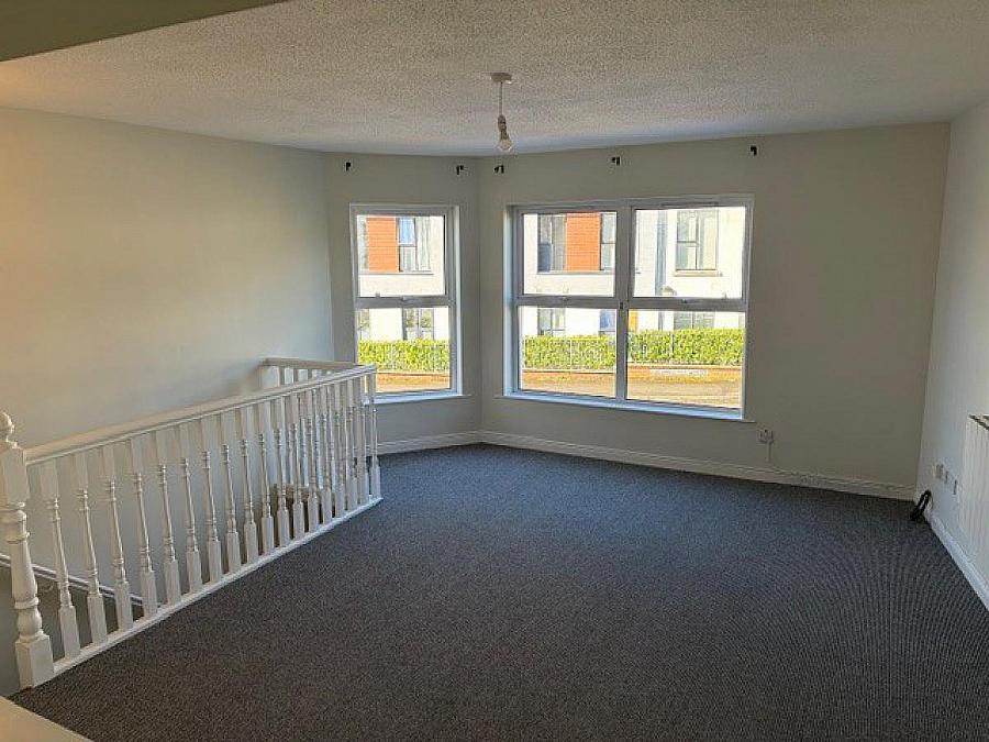 41C, Captain Street Lower