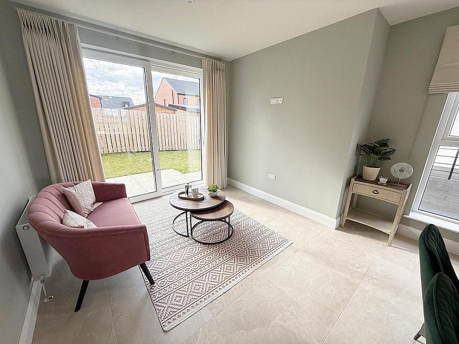 326 Henley Hall, Mountsandel