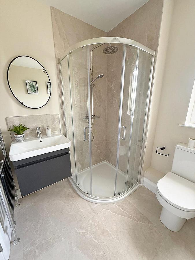 326 Henley Hall, Mountsandel