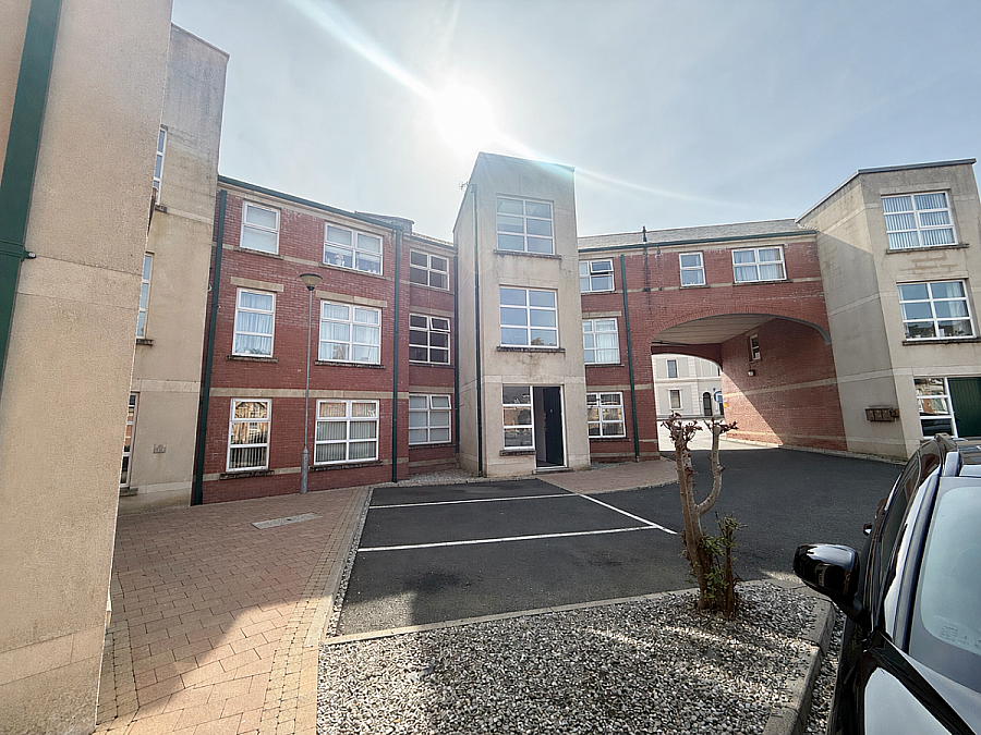 38 Irish Society Court