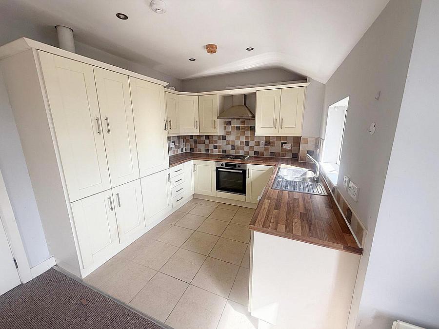 38 Irish Society Court