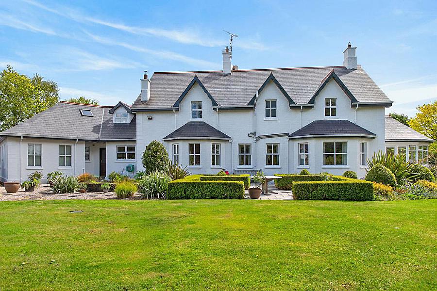 9 Macleary Road